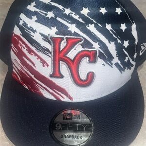 KANSAS CITY ROYALS JULY 4th COMMEMORATIVE NEW ERA SNAPBACKHAT ***NEW***